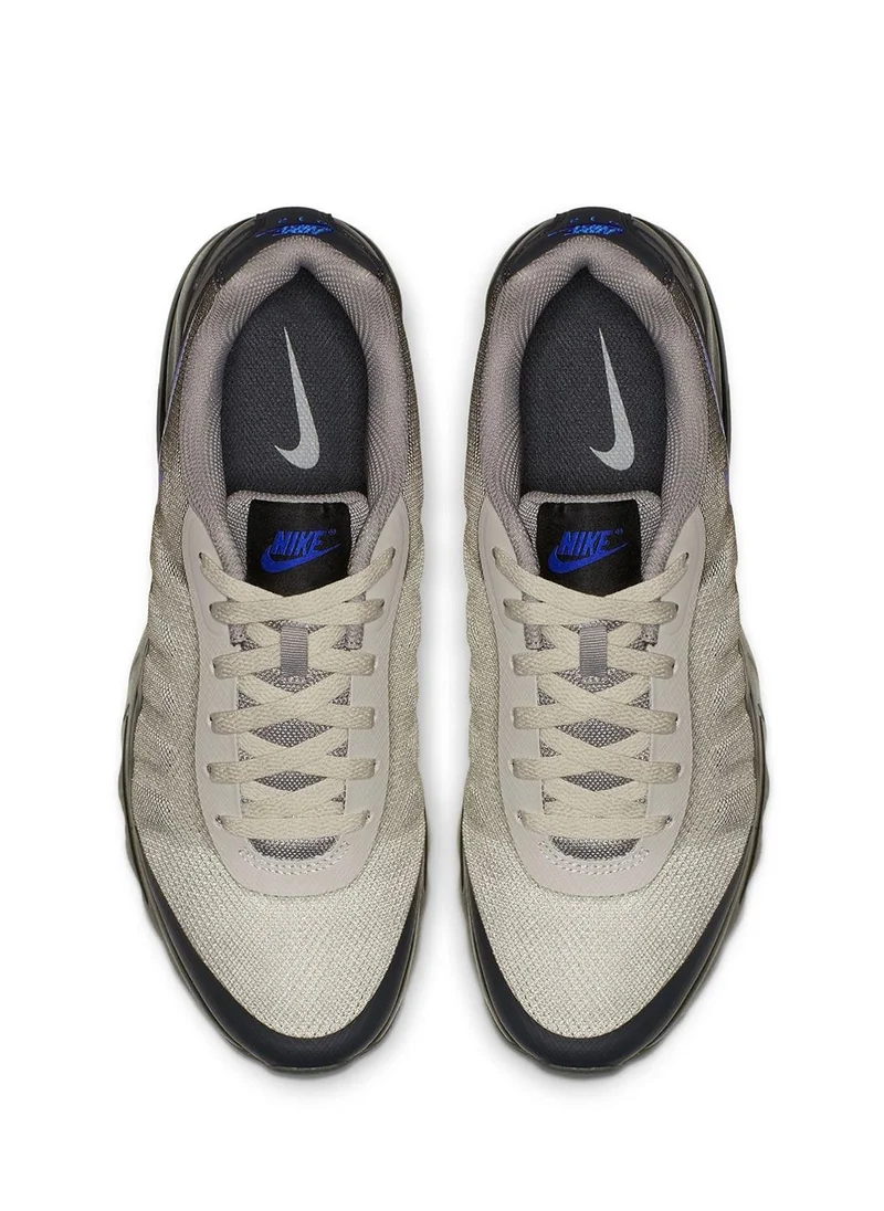 Nike Air Max Invigor