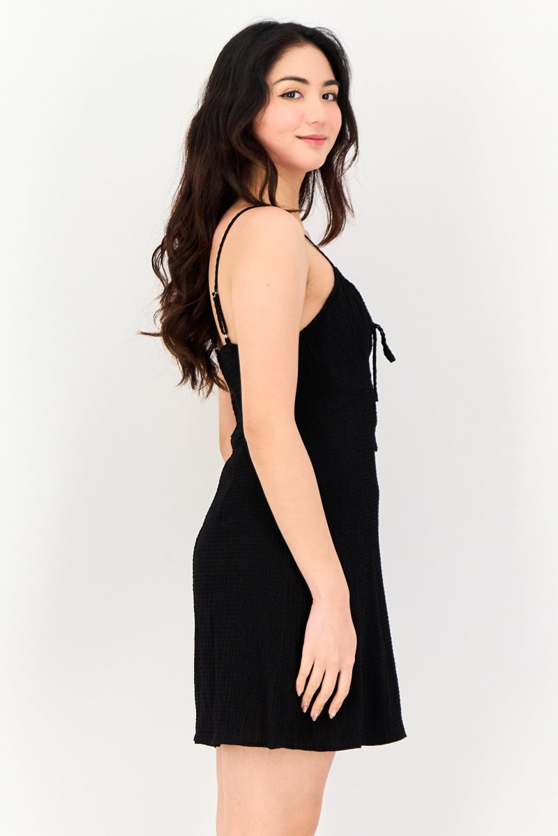 FOREVER 21 فستان ميني مزخرف للنساء، أسود - Image 4