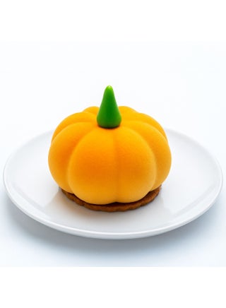 Pumpkin Shaped Fruit Cake