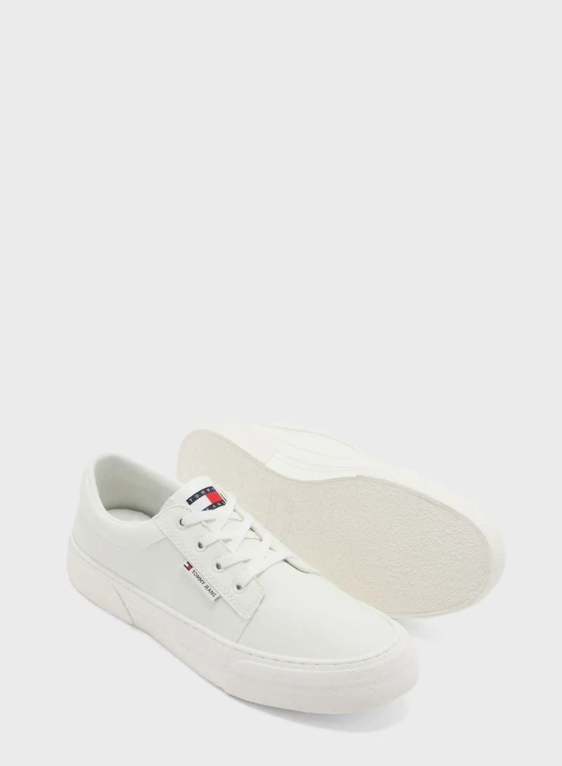 TOMMY JEANS VULCANISED SKATE DERBY TRAINERS