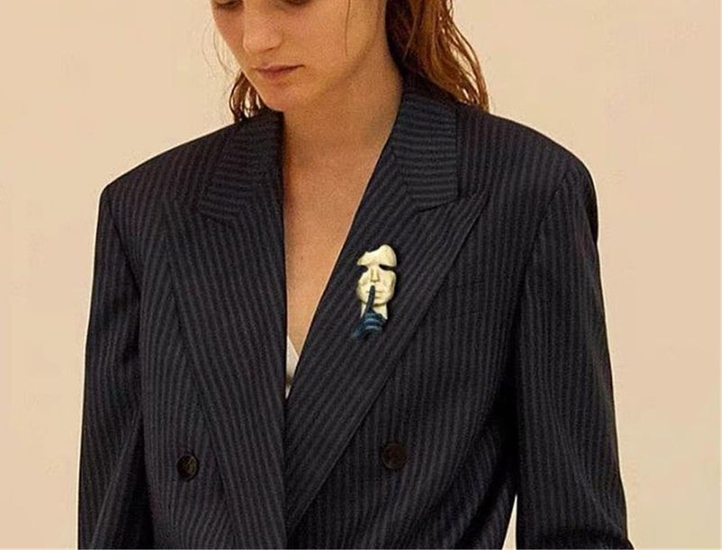 KAWADU Gold Mask Enamel Lapel Pin Silence is Gold Thinker Pin Badge Abstract Art Enamel Brooch Mask Pin Badge Gift Clothes Bag Pin Accessories - Image 3