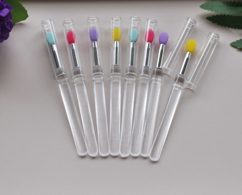 LORMAY Silicone Lip Brushes with Transparent Handles and Caps. Perfect Applicators for Cream Lip Mask, Eyeshadow, and Lipstick (4pcs, Multicolor) - Image 5
