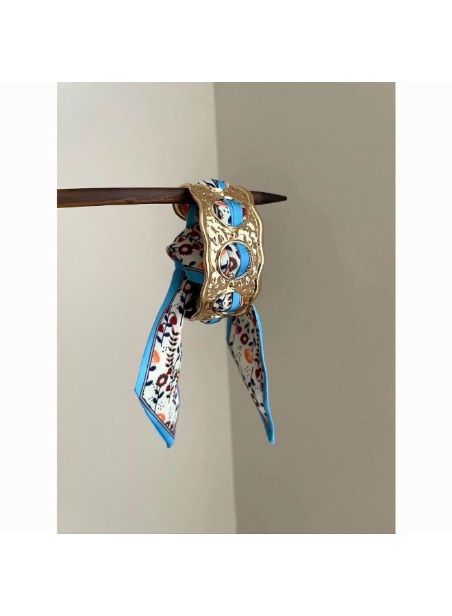 Dual-Use Hammered Metal 3-Hole Scarf Buckle Bracelet, Vintage Floral Ribbon Decor Bangle Elegant Outfit Accessory - Image 2