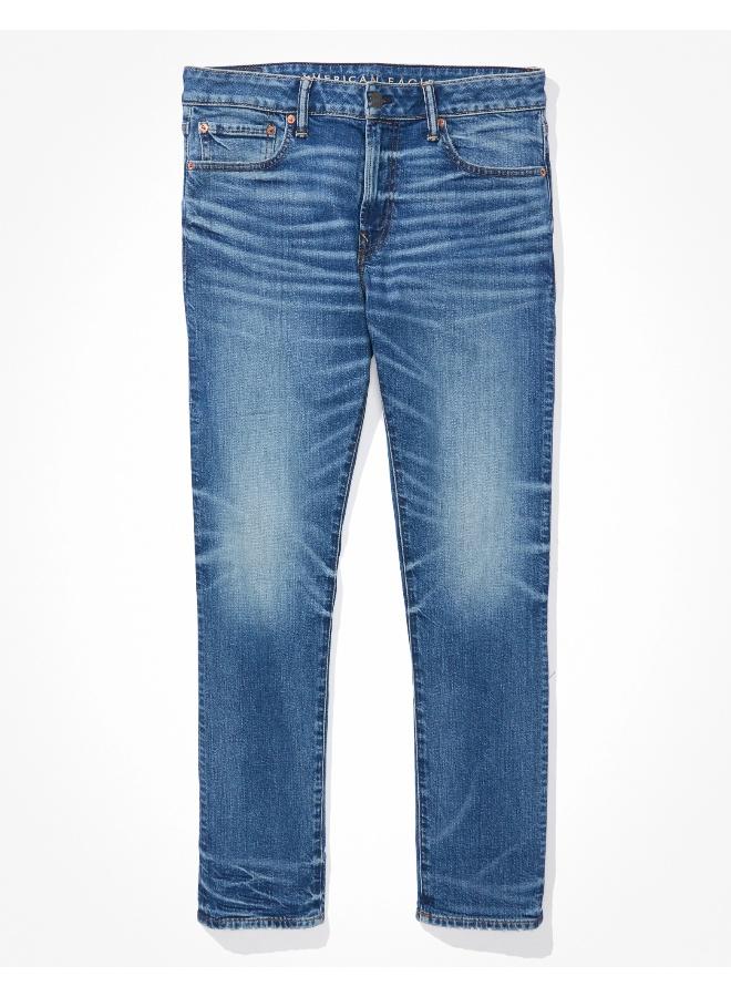 امريكان ايجل Flex Light Wash Slim Fit Jeans  - Image 3