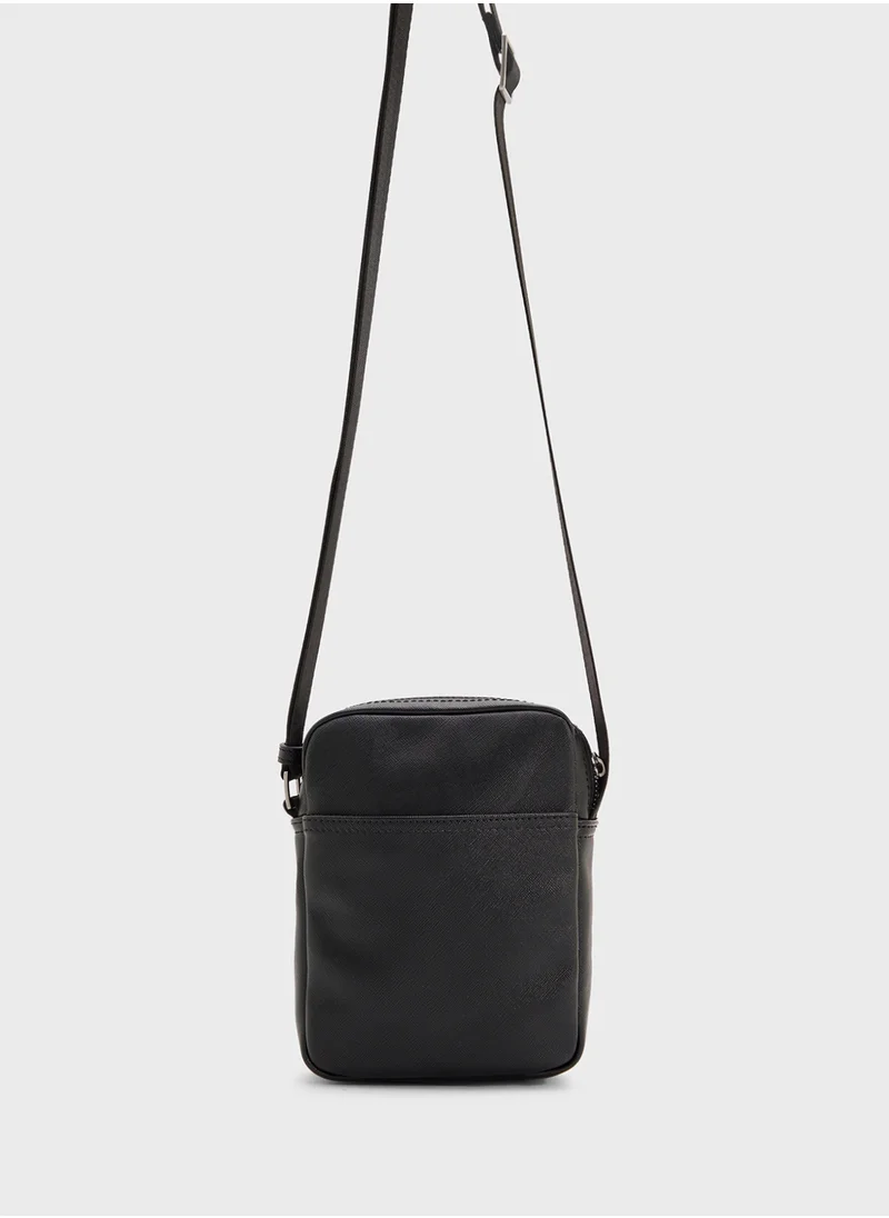 GUESS Milano Xbody W Front Pocket Crossbody