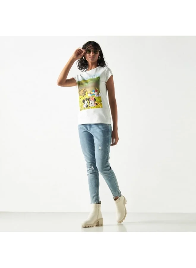 اس بي كاركترز Mickey Mouse and Friends Print Round Neck T-shirt with Short Sleeves
