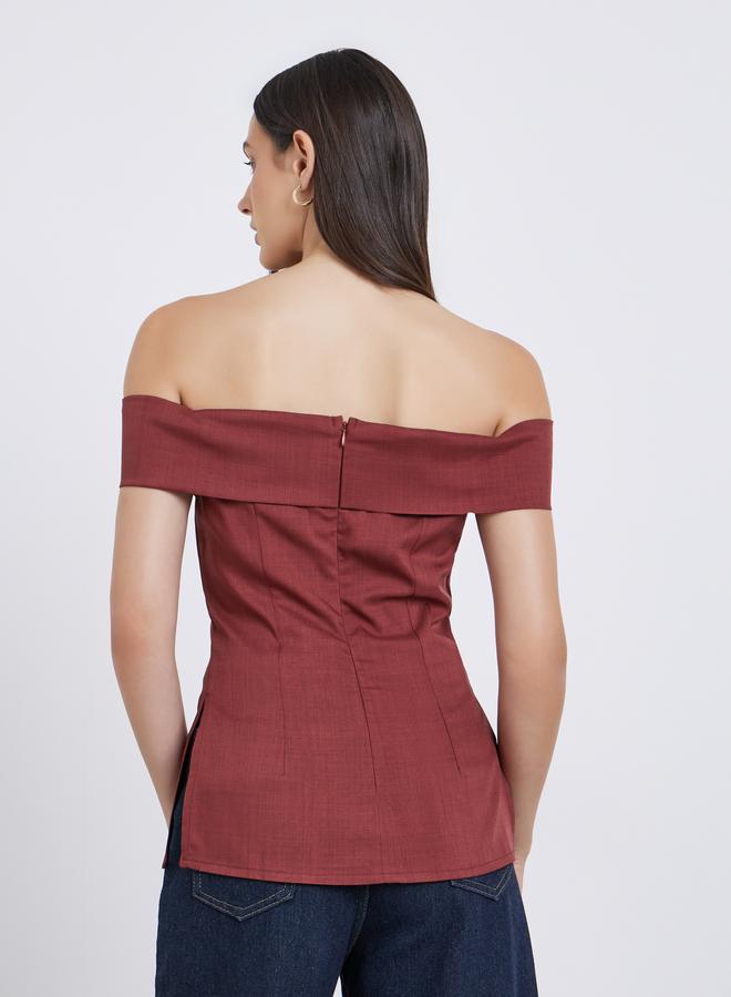 Styli Solid Off Shoulder Blouse with Side Slit Detail - Image 4