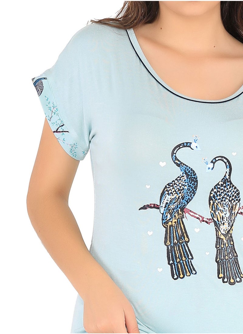 Dadoush - A set of Bermuda pajamas and a T-shirt with a flower and bird print reflects the joy and beauty of summer on your look. - Image 1