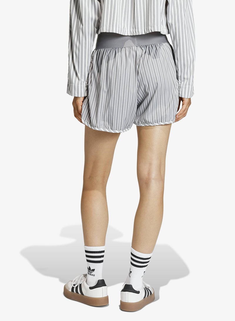 adidas Originals Canvas Loose Shorts - Image 2