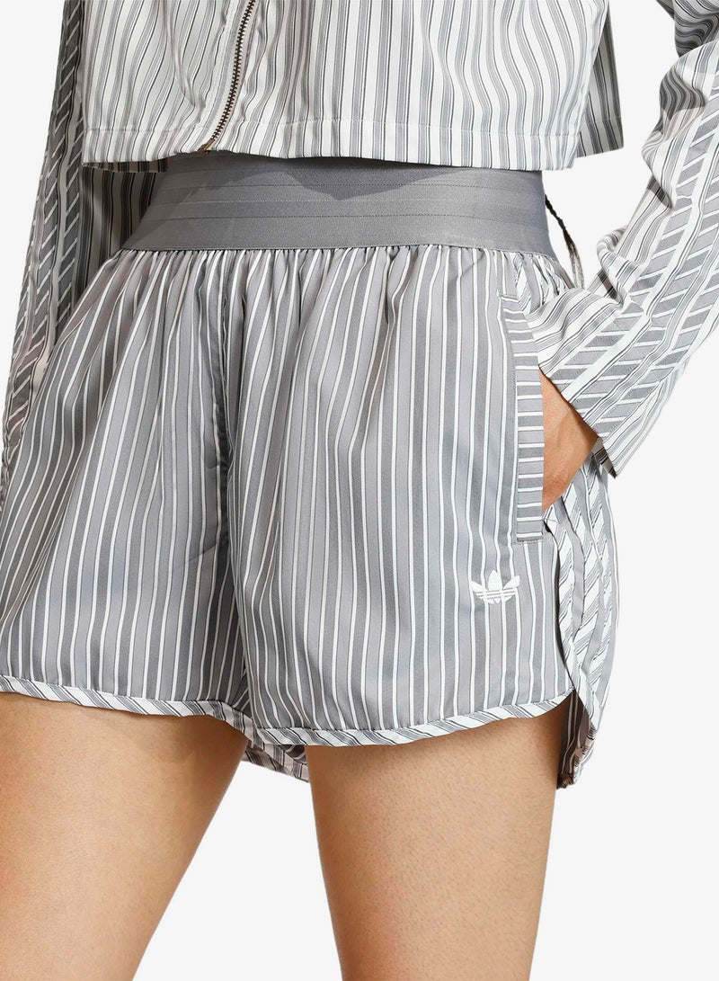adidas Originals Canvas Loose Shorts - Image 3
