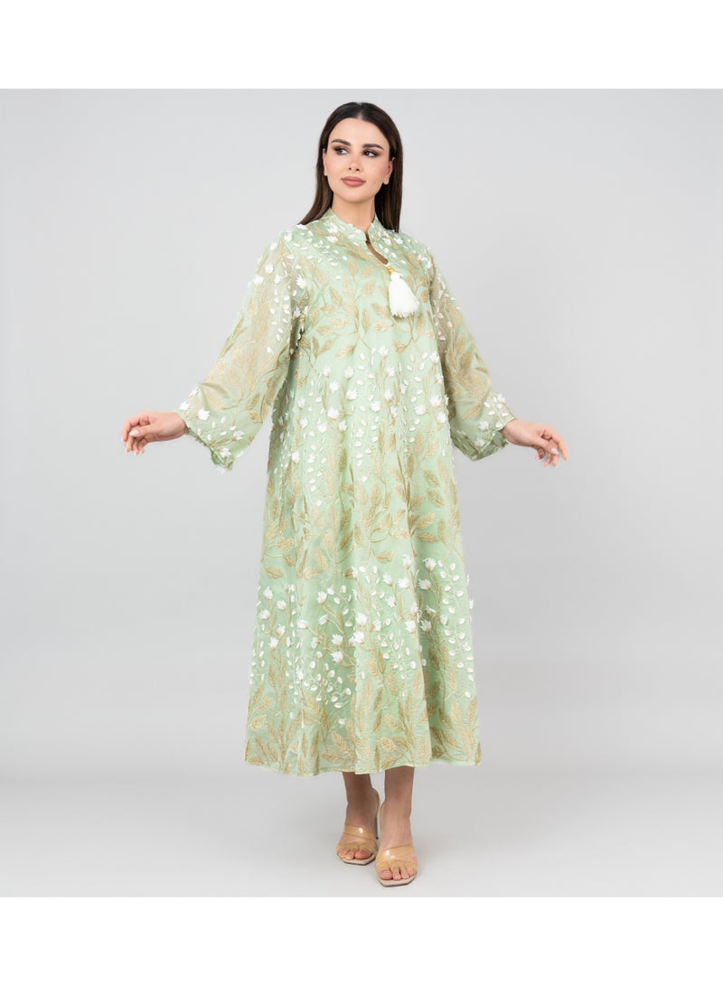 اكسا جلابية مطرزة بالبتلات الناعمة أخضر - Image 1