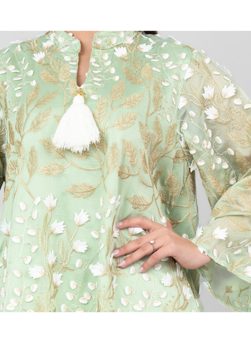 اكسا جلابية مطرزة بالبتلات الناعمة أخضر - Image 4