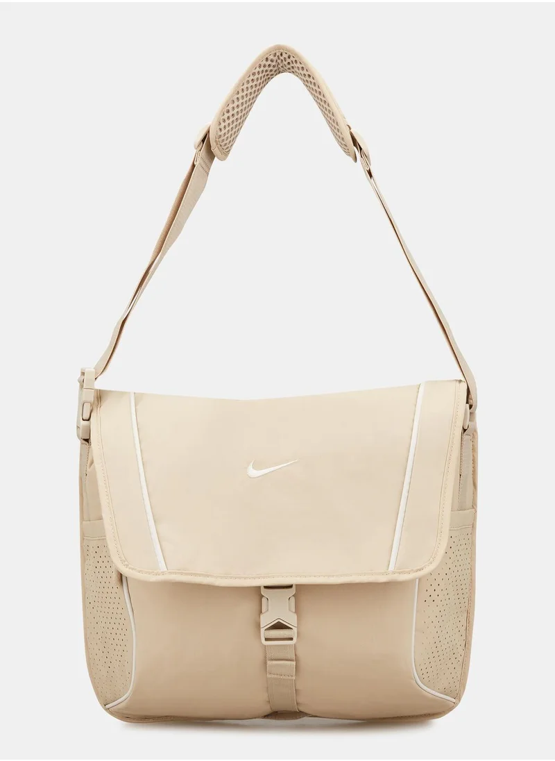 نايكي Sportswear Essentials Messenger Bag (15L)