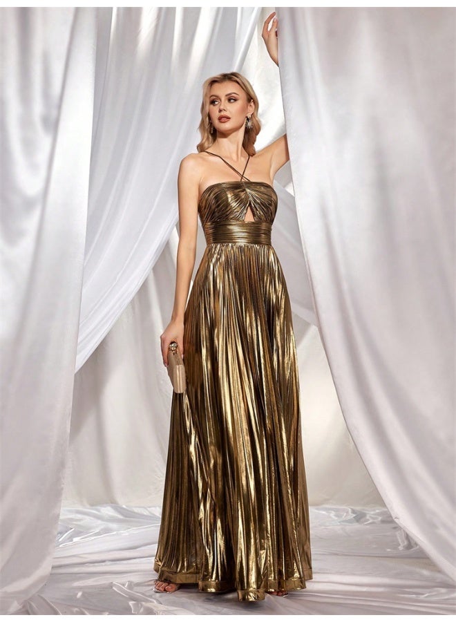 إسكدنيا فستان سهرة أنيق بحمالات ذهبية وكورسيه مفتوح التفاصيل - Image 4