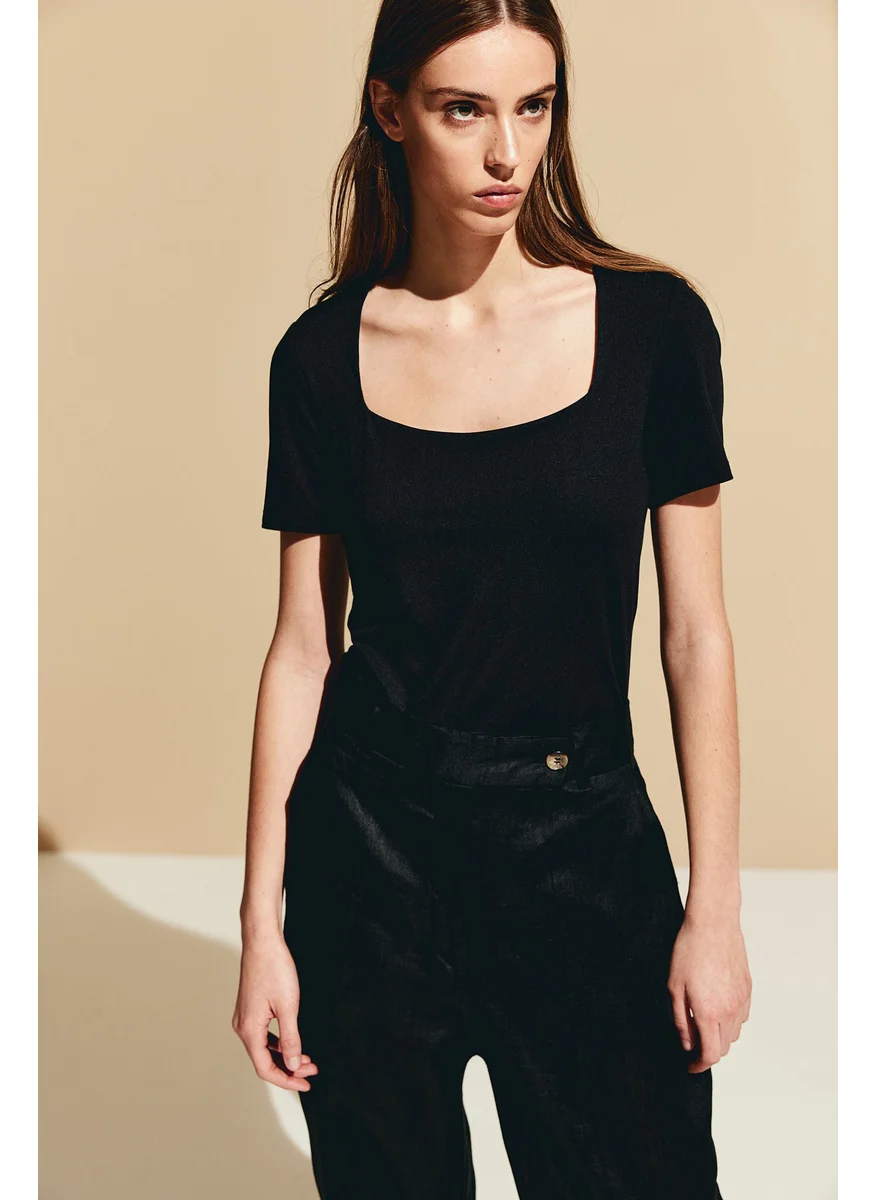 اتش اند ام Square-Neck Top