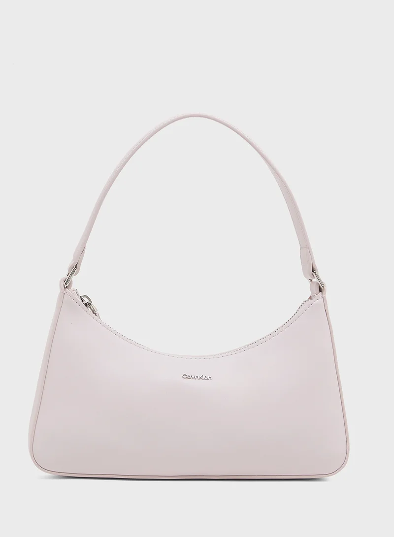 كالفن كلاين Logo Detailed Zip through Shoulder Bag