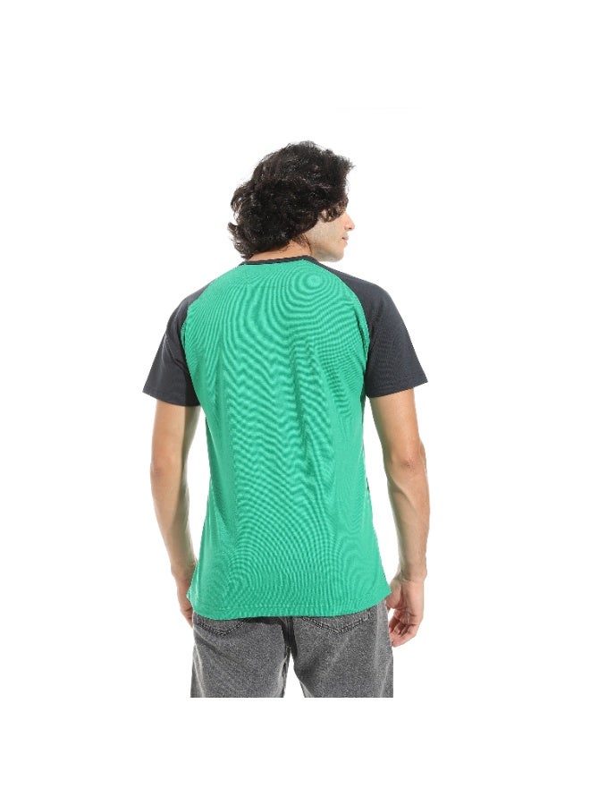 سيزار تيشرت رجالي بولو تطريز علي الصدر و برقبة دائرية - Image 4