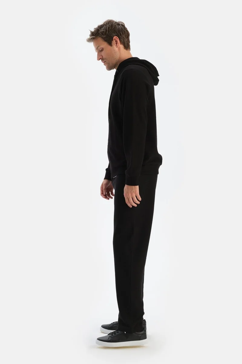داجي Black Men's Straight Leg Sweatpants
