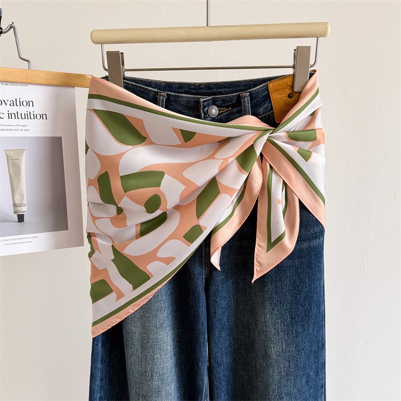 Geometric Imitation Silk Color-Block Printed Tie-Waist Triangle Scarf Sun Protection Shawl Neck Scarf Women''s Silk Scarf Headscarf Scarf - Image 2