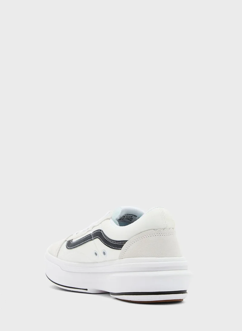 VANS Old Skool Overt Cc