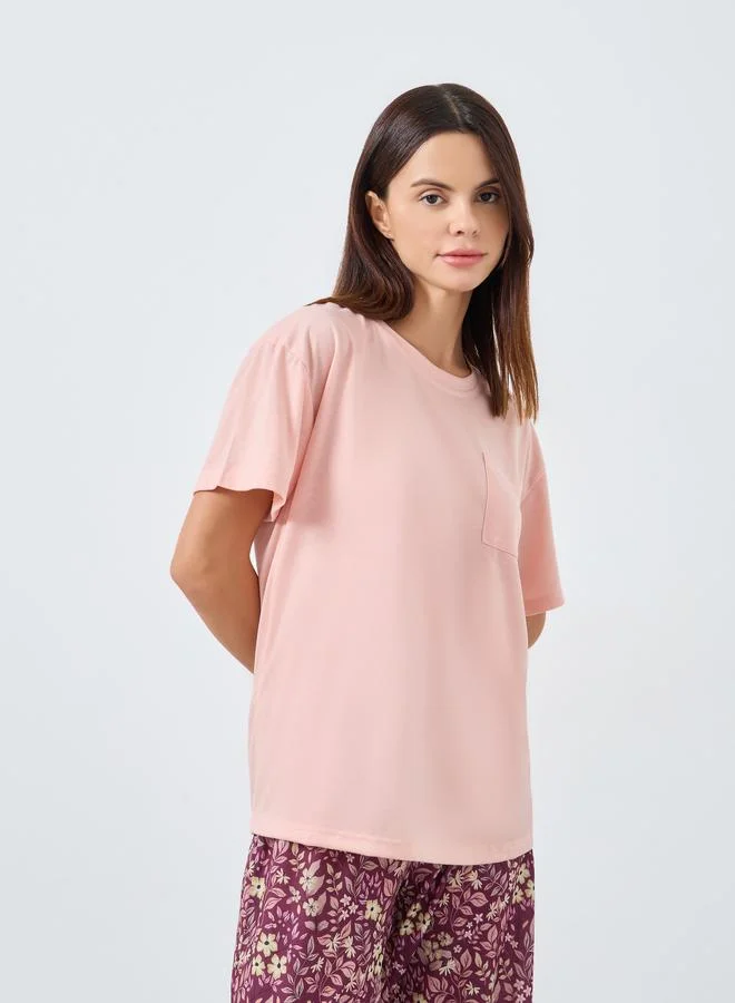 Styli Styli Solid Patch Pocket T-Shirt and Floral Pyjama Set