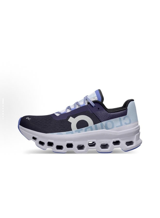 أون أحذية رياضية عارضة - Image 1