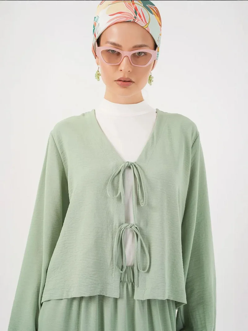 BIG DART BDART Textured V-neck Tie Closure Two-Piece Coord Set