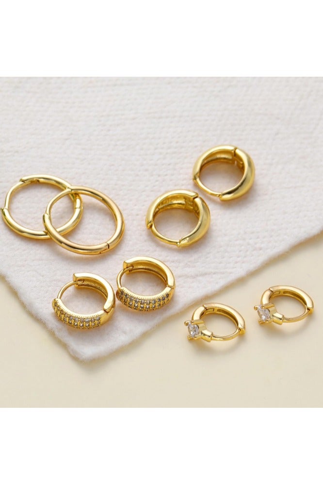 Small Gold Hoop Earrings Set - Image 1