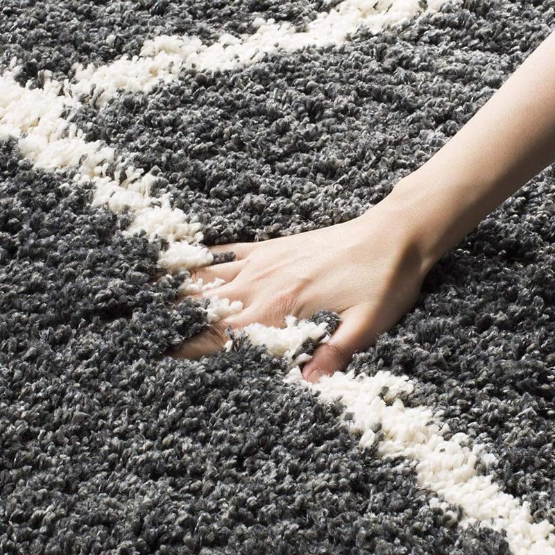 Tranquil Polyester Fluffy Fur Rug Shaggy Modern Carpet for Living Room, Bedroom, Guest Room, Kids Room (1.5x4 Feet, Grey Box) - Image 2