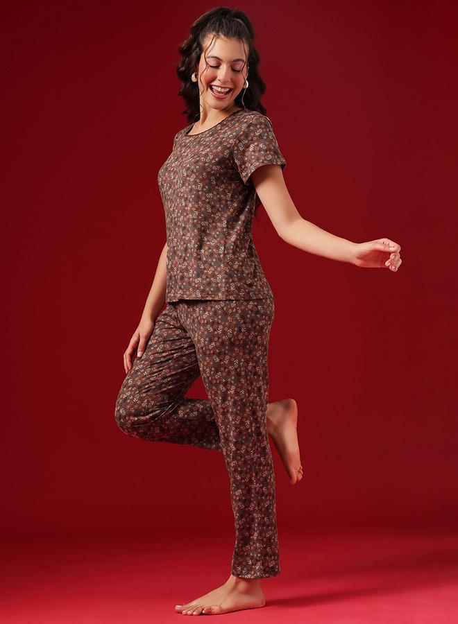 Clovia Floral Print Top and Pyjama Set - Image 4