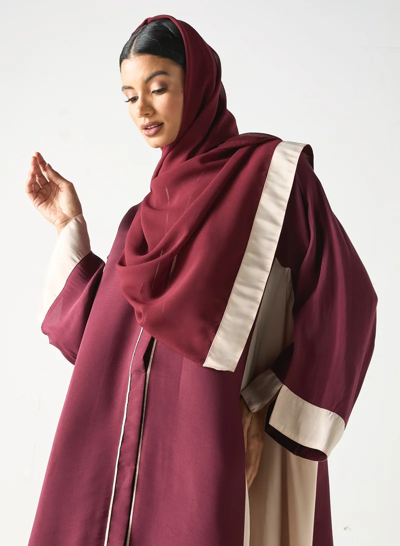 Hadiyath Al Madinah HM - Two Toned Flared Abaya  with Hijab