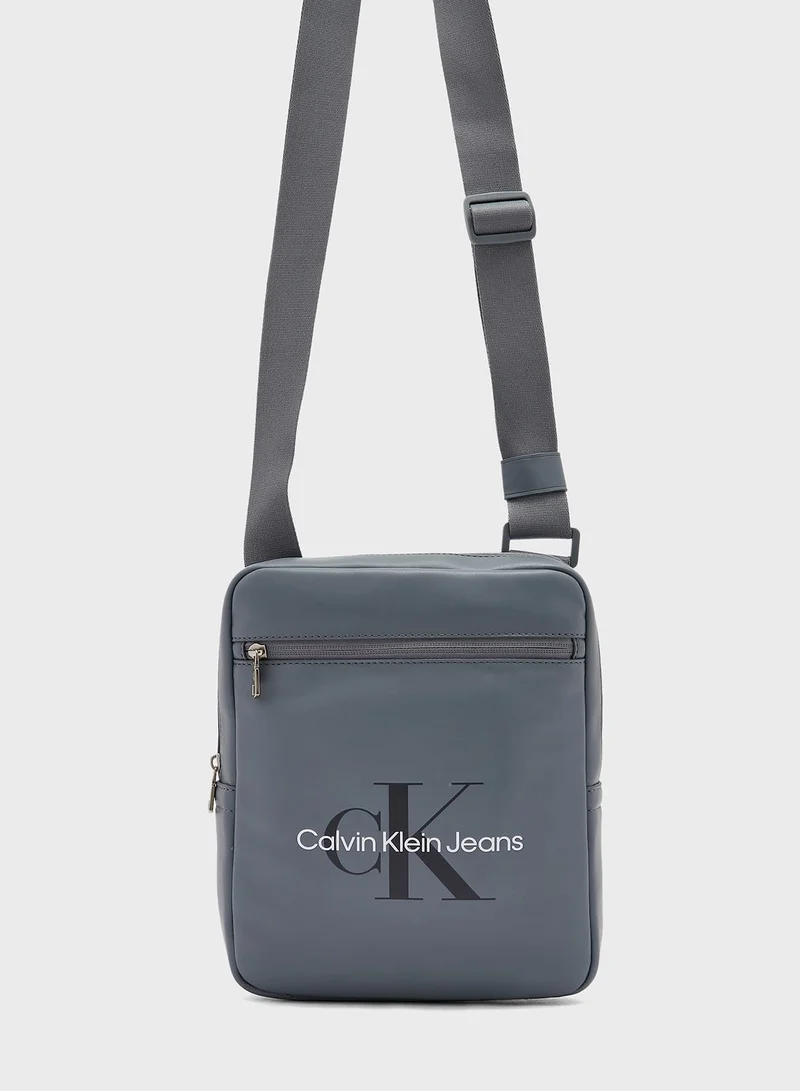 Calvin Klein Jeans Crossovers Monogram Soft Reporter Bag