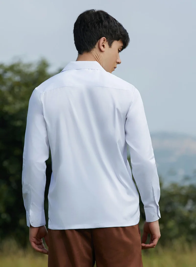 Campus Sutra Men's Chalk White Solid Cuban Shirt