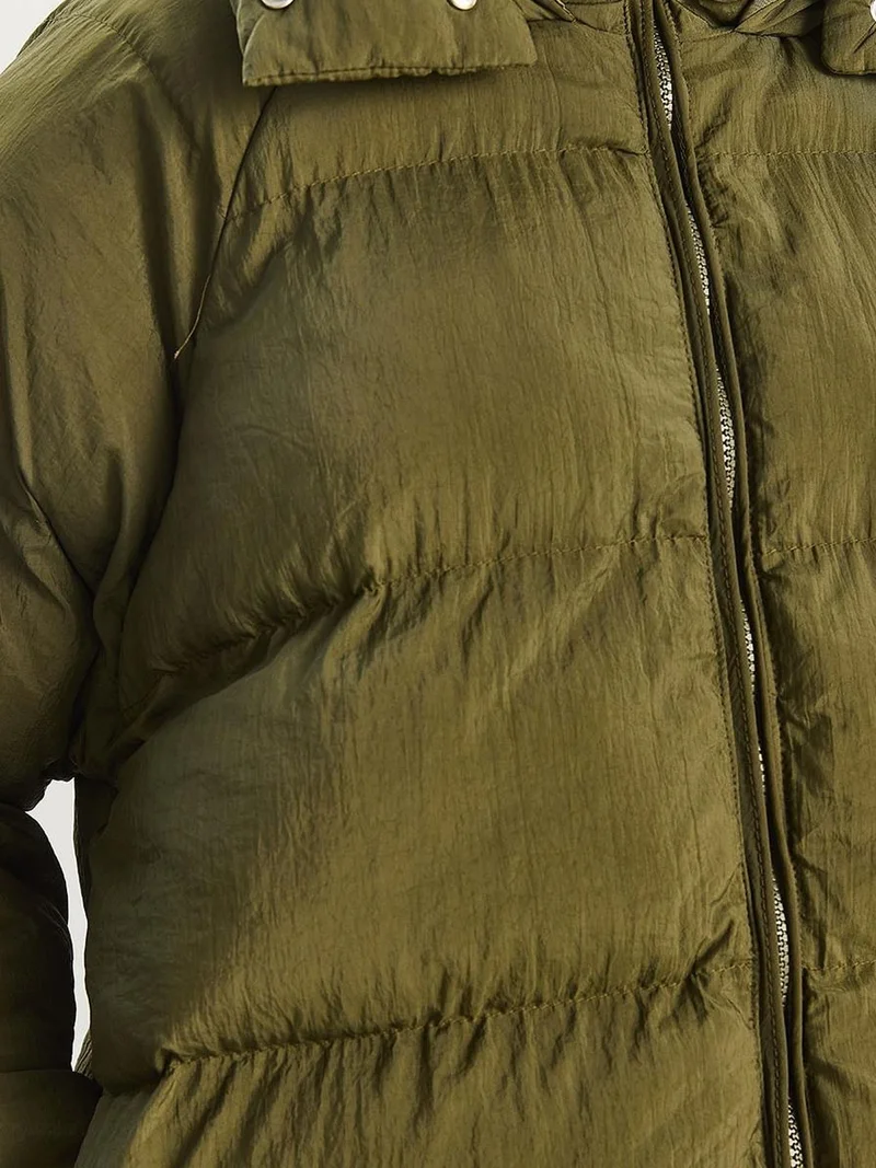 بيانكو لوتشي معطف منتفخ بغطاء رأس كبير الحجم من لوتشي