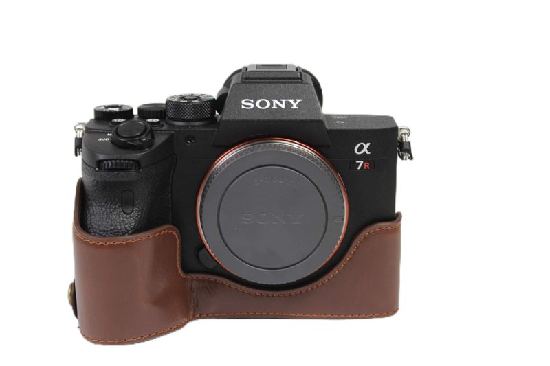 BolinUS A7R IV Case, BolinUS Handmade PU Leather Half Camera Case Bag Cover Bottom Opening Version for Sony Alpha A7R IV with Hand Strap (Coffee) - Image 1