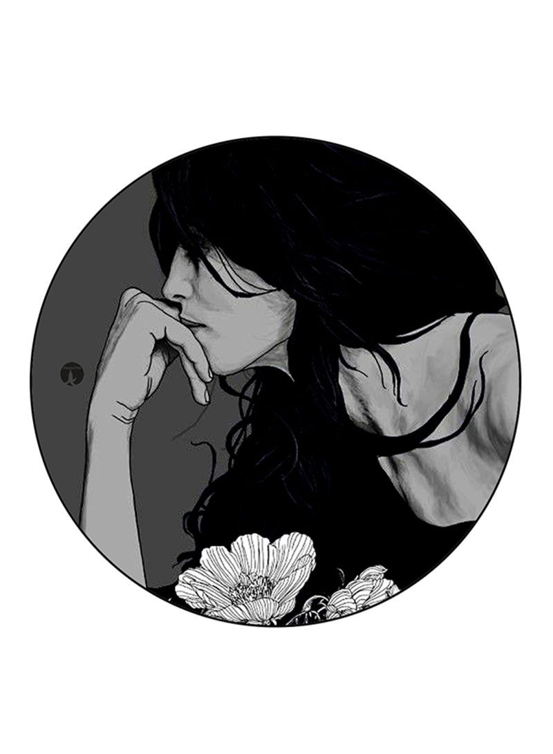 RKN Woman Printed Fridge Magnet  Black/White - Image 1
