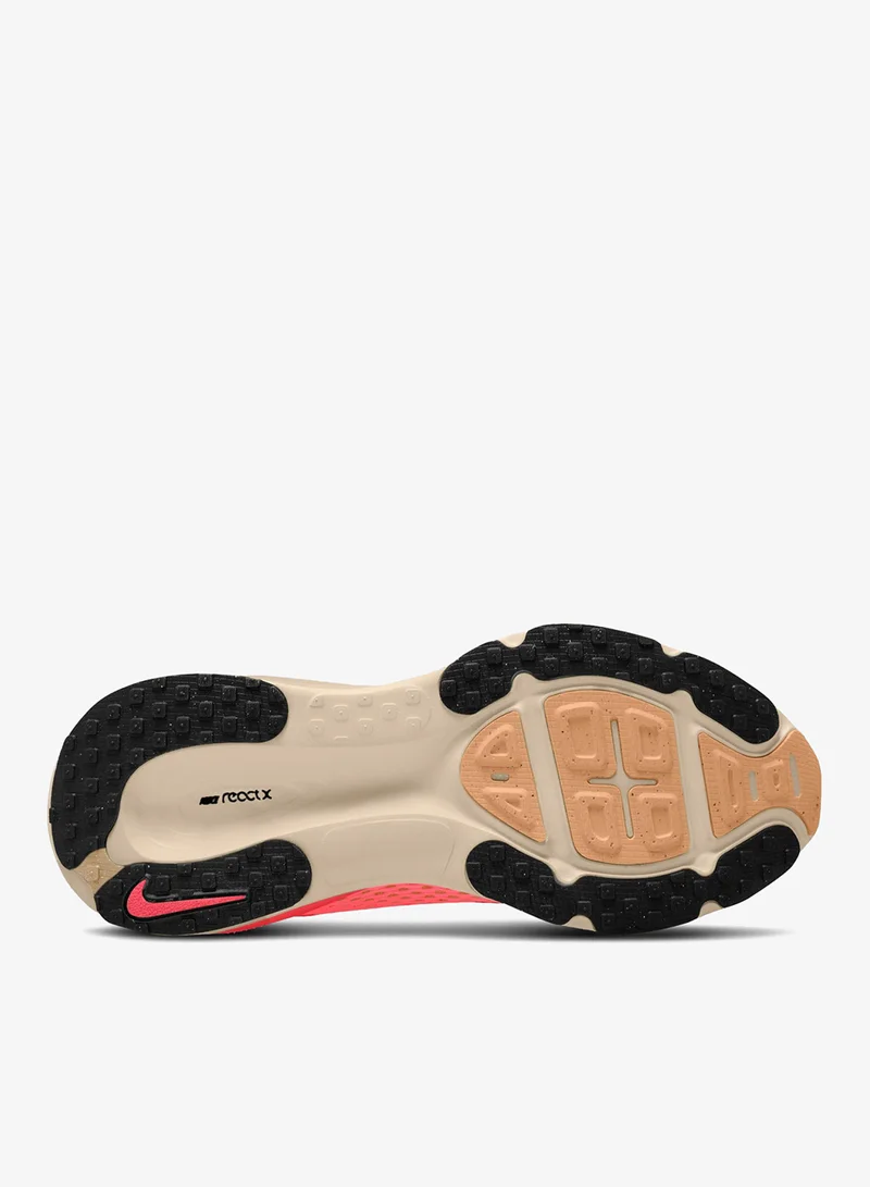 Nike Women's Vomero 18 Road Running Shoes