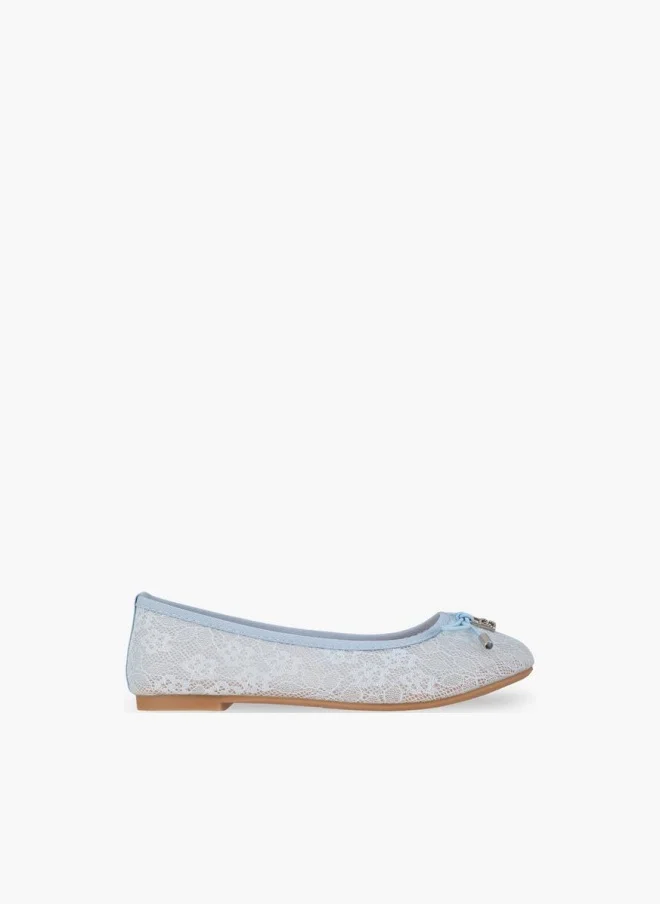 فلورا بيلا من شو إكسبرس Flora Bella Girls Bow Accent Ballerina Shoes