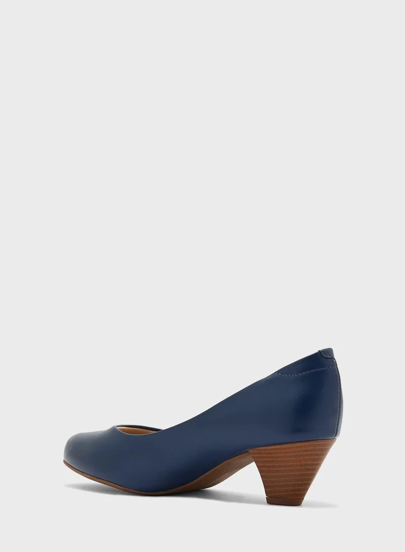 MODARE Maryam Pointed Toe Low-Heel Pumps