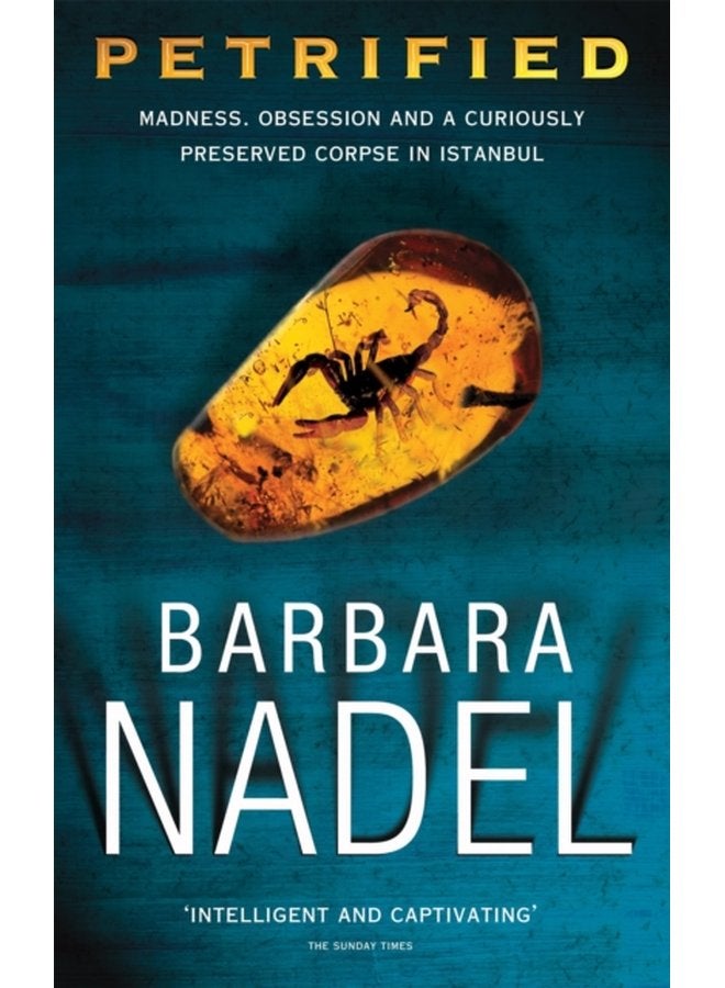 Petrified Inspector Ikmen Mystery 6 An unputdownable murder mystery with an ingenious plot - Paperback