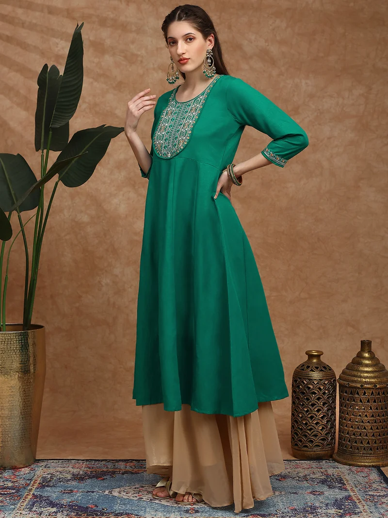 globus Globus Women Green Zari Embroidered Yoke Panelled Festive Anarkali Kurta
