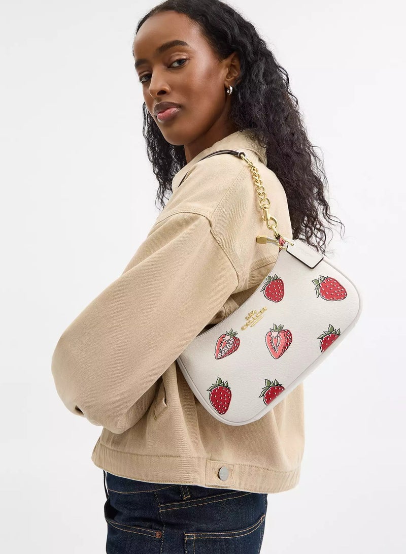 كوتش اوت ليت حقيبة كتف كوتش تيري بطبعة الفراولة، حقيبة يد نسائية، حقيبة هوبو نسائية، حقيبة توت نسائية، حقيبة سفر نسائية. - Image 5