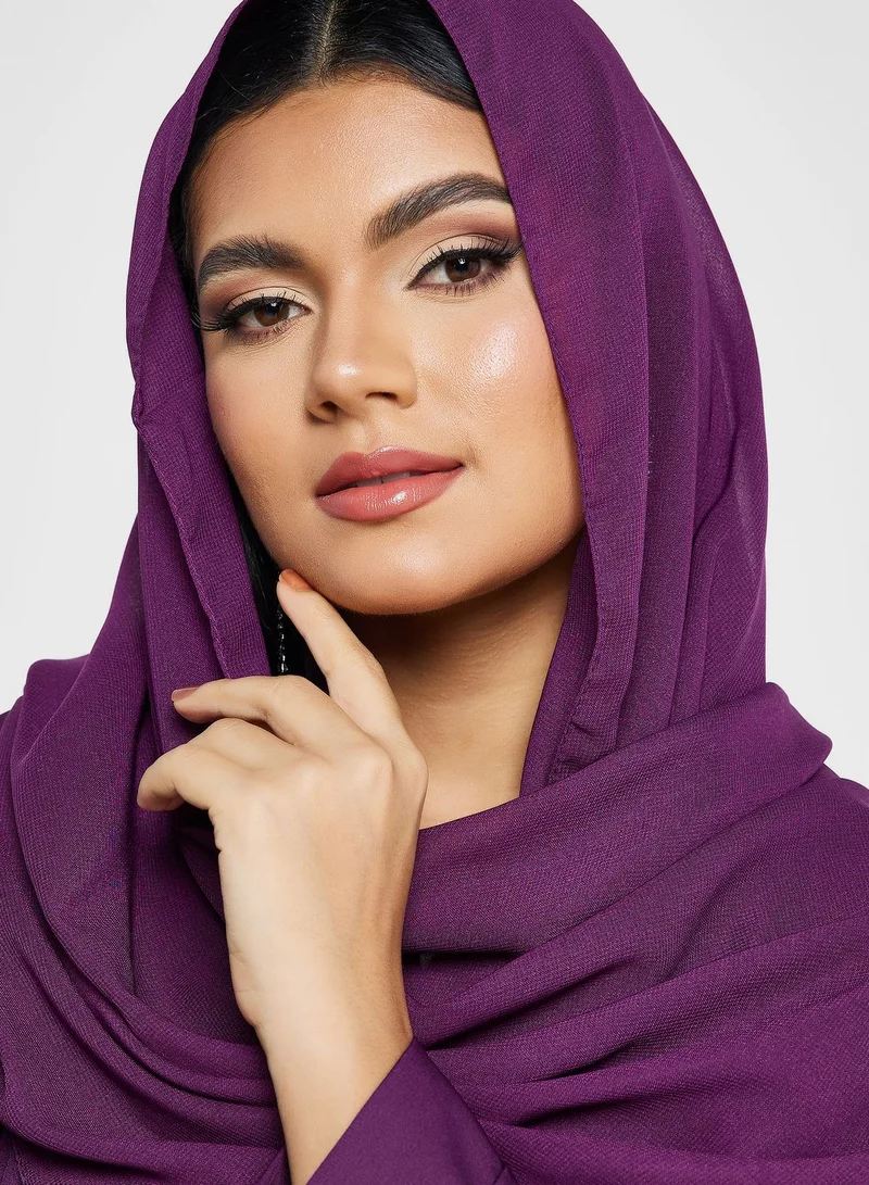 خزانة جلابية مزينة بطيات وحزام