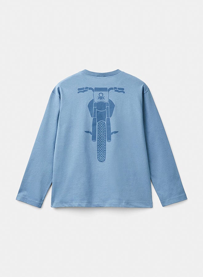 بينيتون تي شيرت للأولاد من القطن الدافئ مع طباعة أمامية وخلفية - Image 2