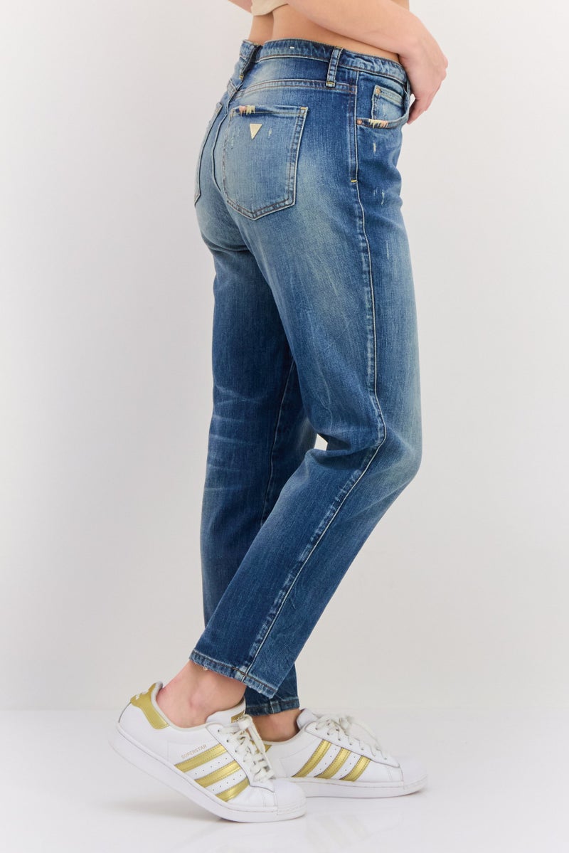 GUESS Women Regular Fit Washed Stretchable Jeans, Blue - Image 4