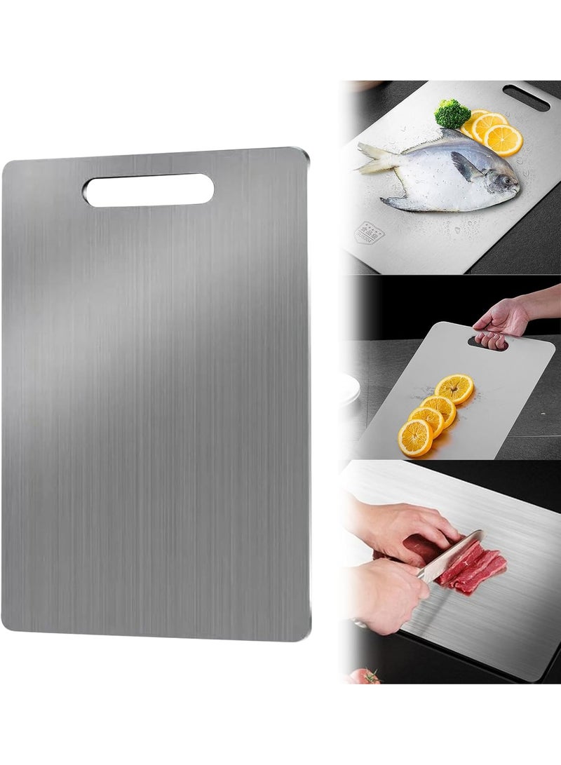 بيوينتي 304 لوح تقطيع من الفولاذ المقاوم للصدأ للمطبخ واللحوم والفواكه والمعجنات والبيتزا والجبن والخضروات ولوح تقطيع معدني للمطبخ ولوح تقطيع اللحوم مزدوج الجانب مضاد للانزلاق ولوح عجين （39 * 28 * 0.2） - Image 2