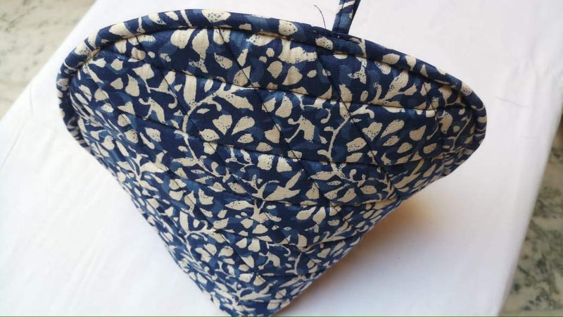 Malan Bai Mandala Tea Cozy Cover White Hand Block Winter Tea Cozy Cotton Tea Kettle Warmer Pot Cover Hot Coffee Cover Handamde Kitchen Décor Brand: Malan Bai (Pattern 44) - Image 3