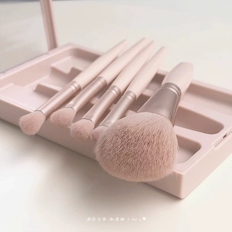 Pack of 5 super soft hair makeup brushes, box with mirror mini portable makeup brush set - Image 3