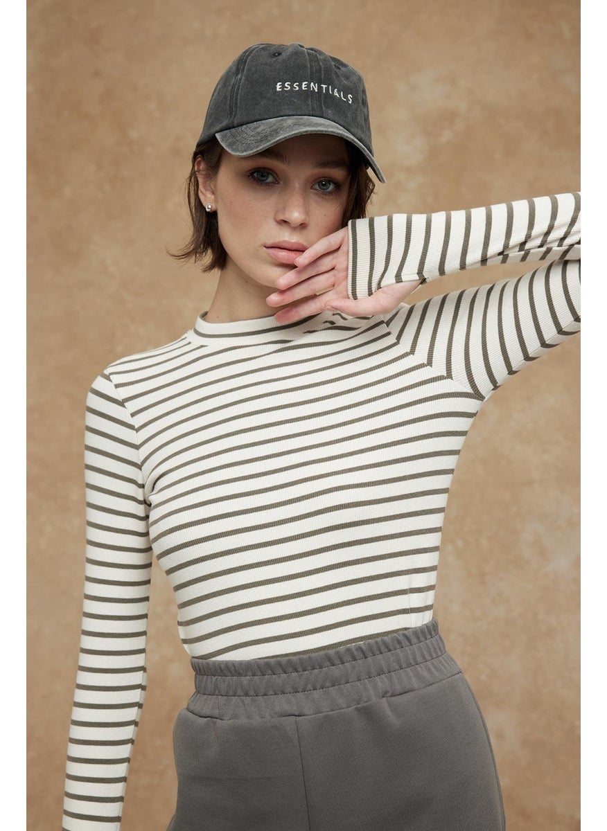 Manuka - Finger-Slotted Striped Body Mink - Image 1