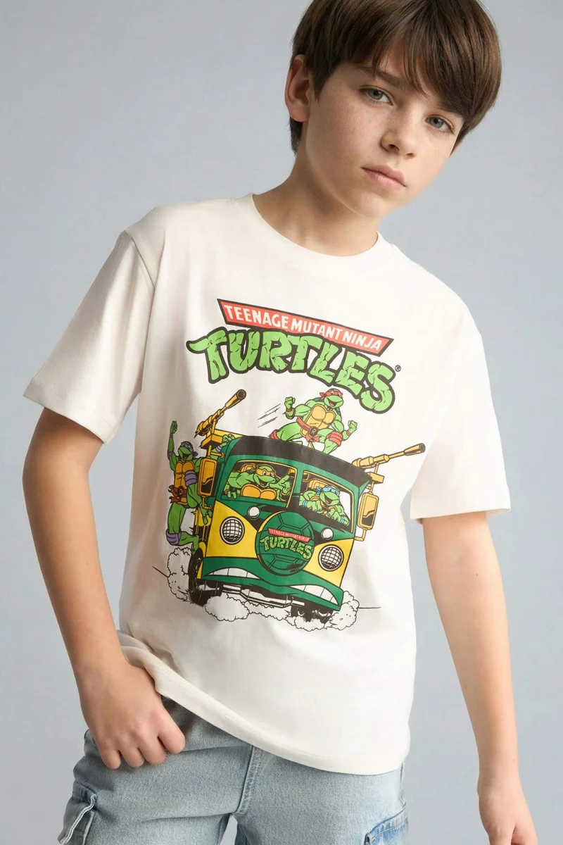 ديفاكتو Boy New Regular Fit Ninja Turtles Retro Classic Series Licensed Short Sleeve T-Shirt